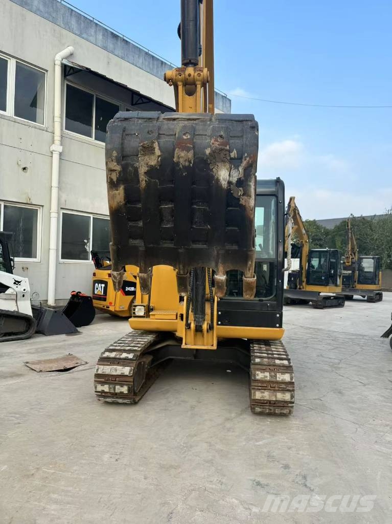 CAT 306E2 履带挖掘机