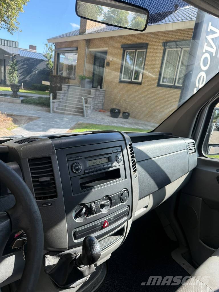 Volkswagen Crafter 플랫베드/드롭사이드 트럭