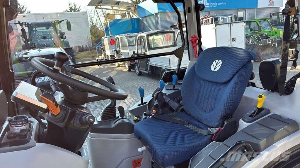 New Holland T4.100V Tractor Traktori