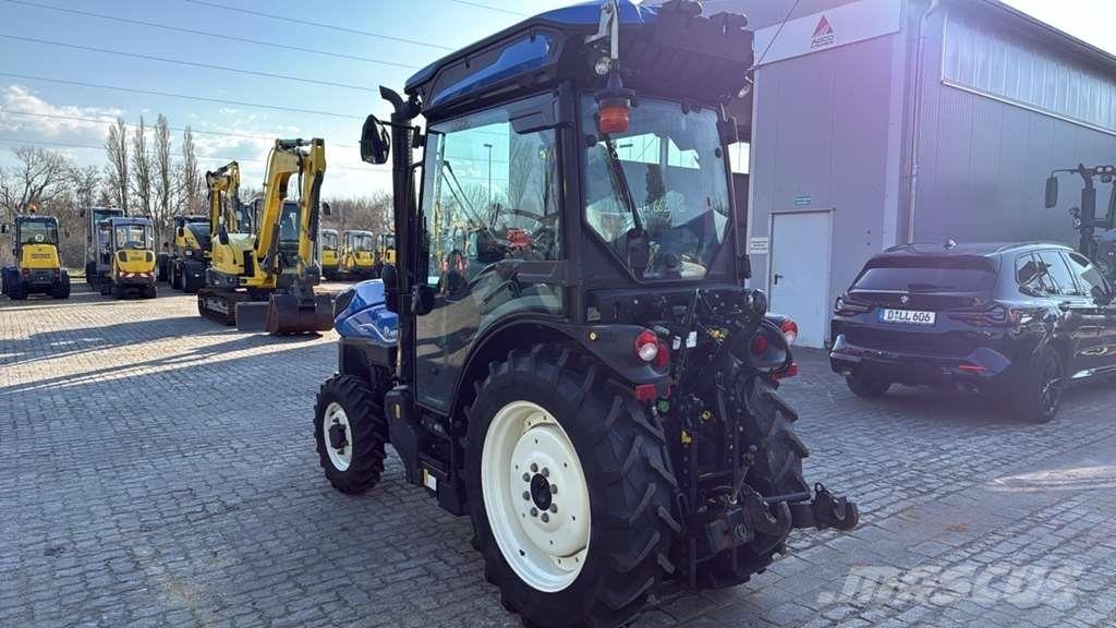 New Holland T4.100V Tractor Traktori
