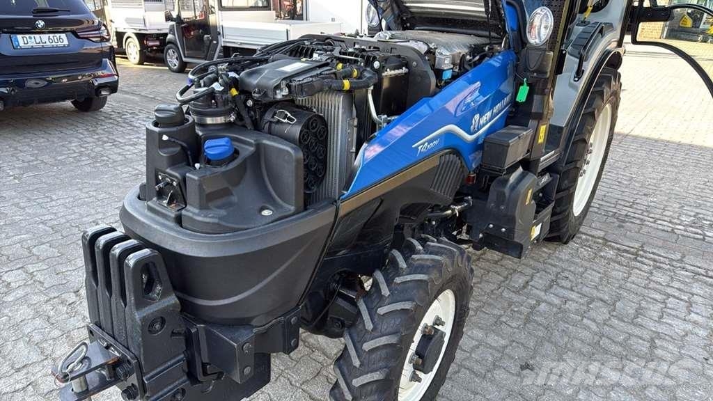 New Holland T4.100V Tractor Traktori