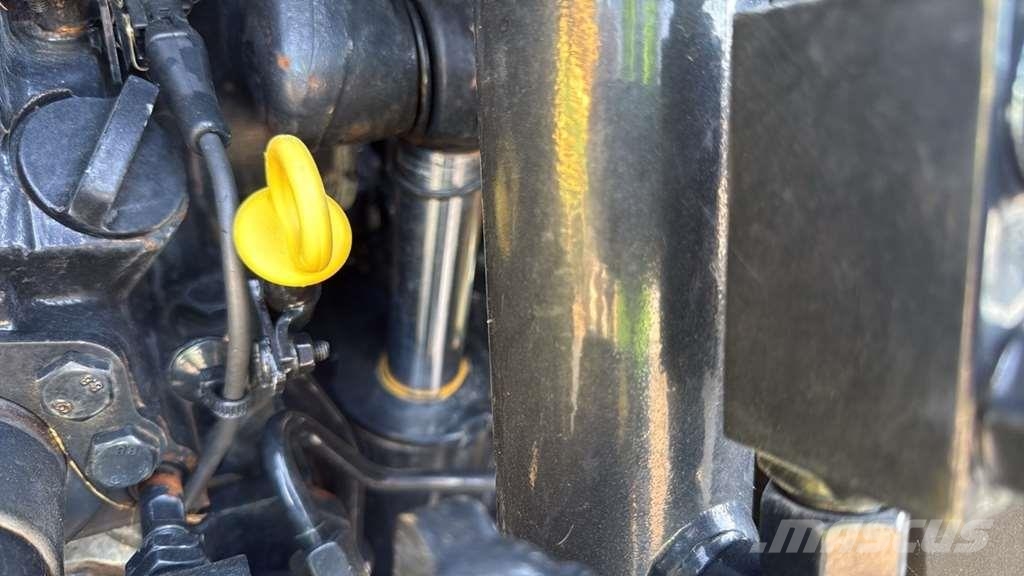 New Holland T4.100V Tractor Traktori