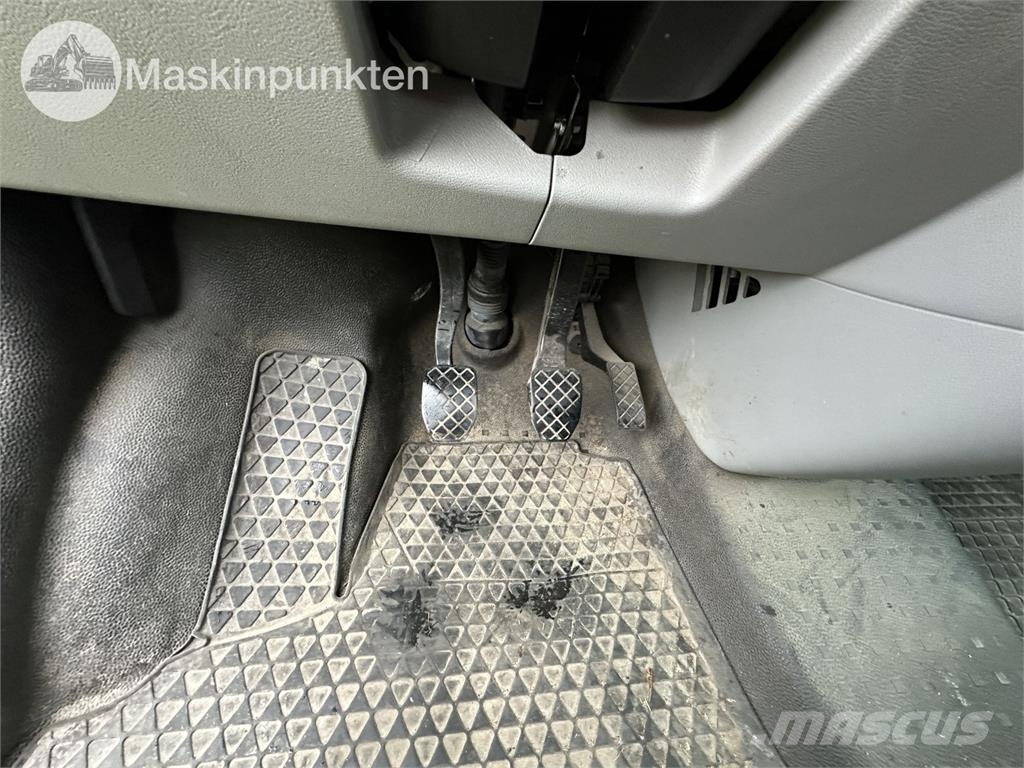 Volkswagen Transporter T5 Pickup 汽车