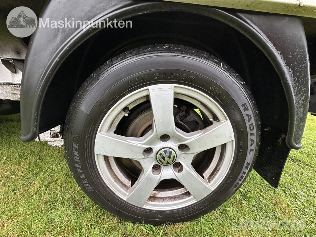 Volkswagen Transporter T5 Pickup 汽车