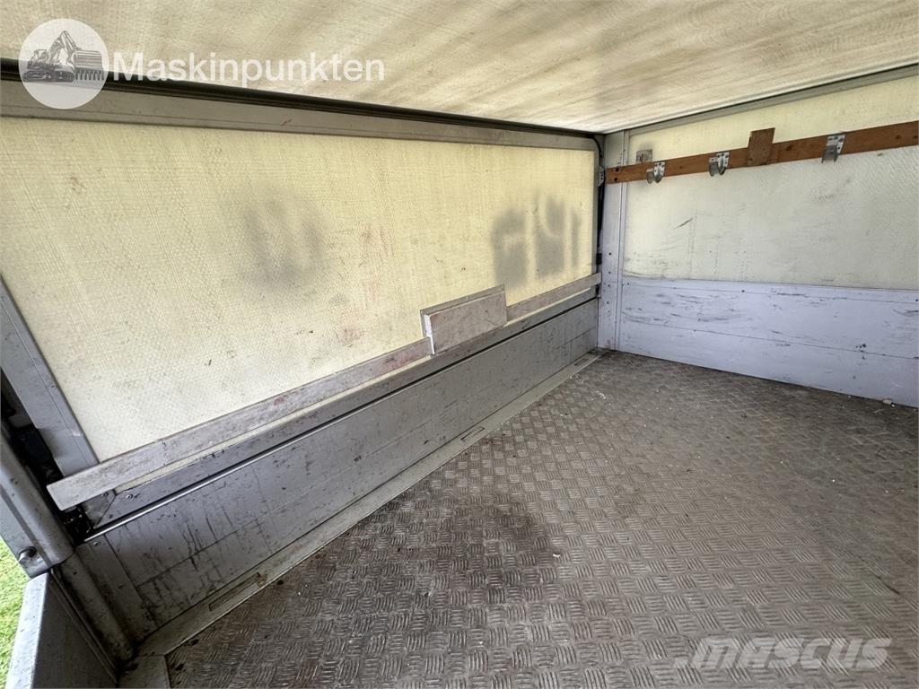 Volkswagen Transporter T5 Pickup 汽车