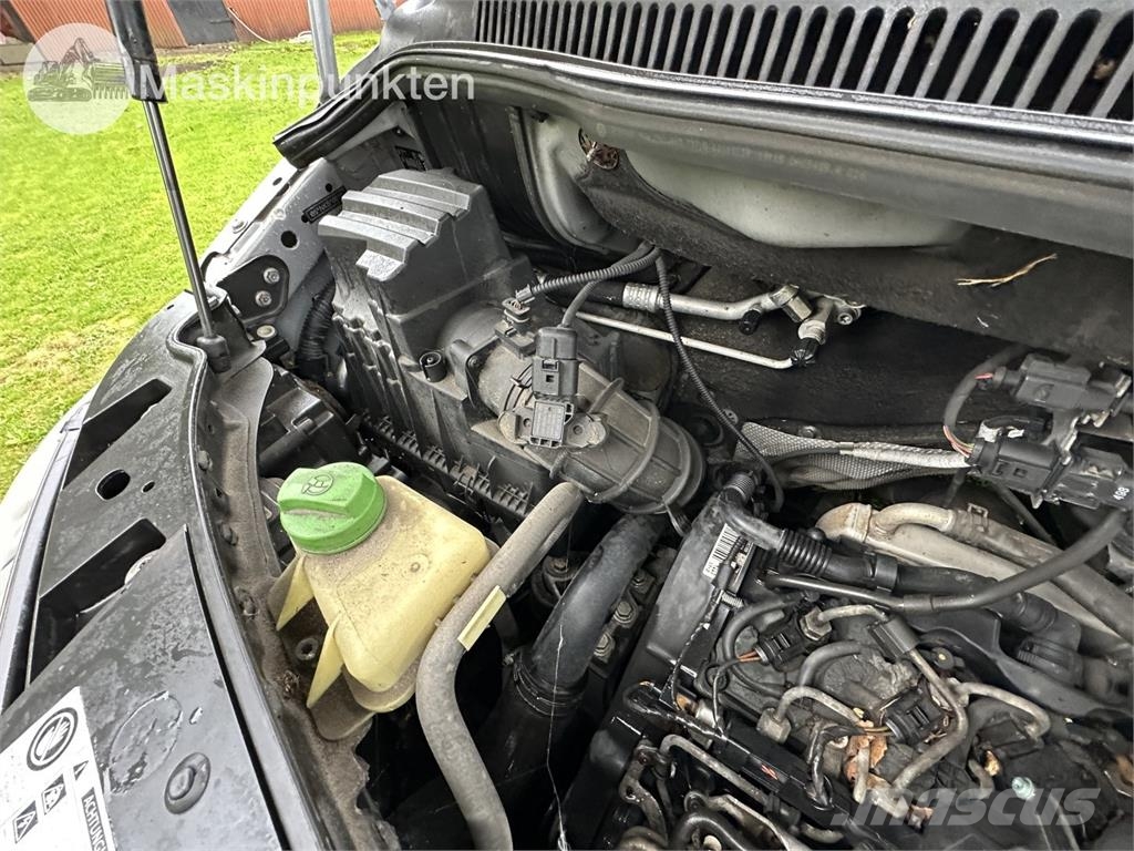 Volkswagen Transporter T5 Pickup 汽车