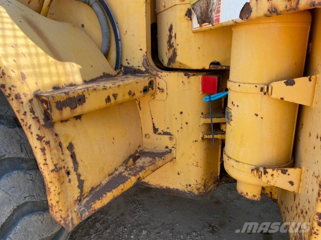 CAT 966 C Φορτωτές με λάστιχα (Τροχοφόροι)