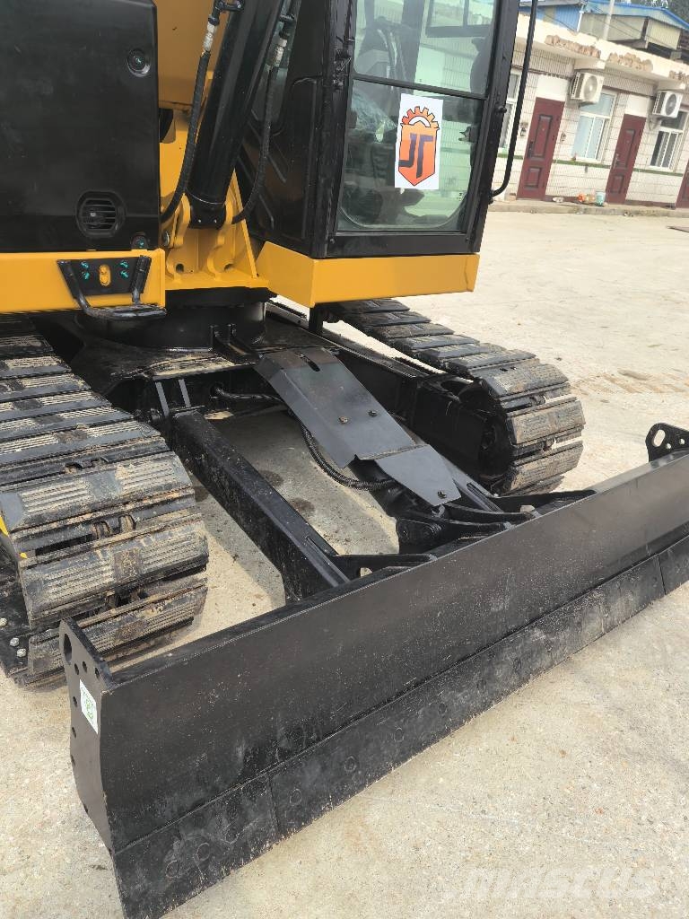 CAT 308 CR 履带挖掘机