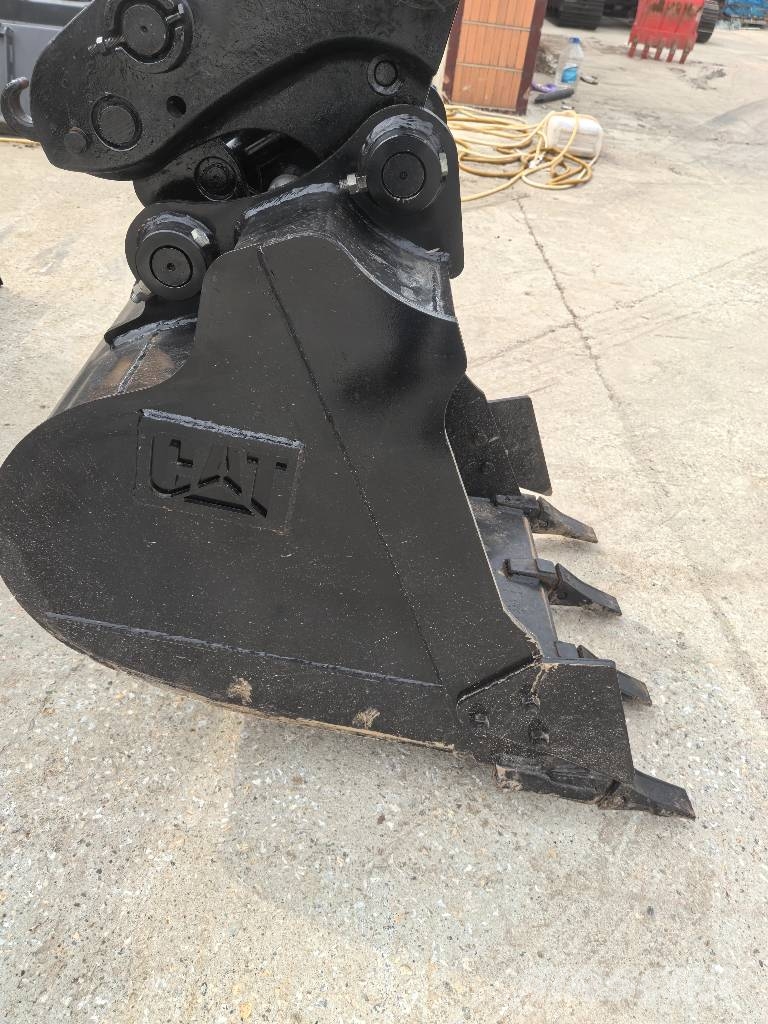 CAT 308 CR 履带挖掘机