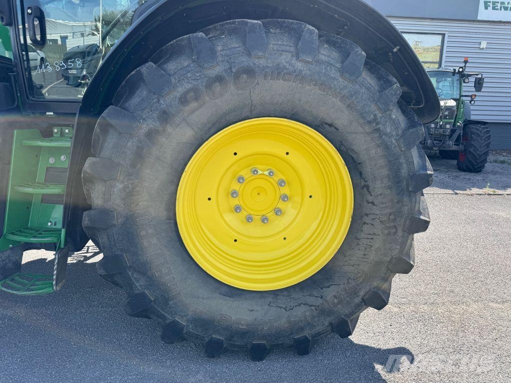 John Deere 6175R Trattori