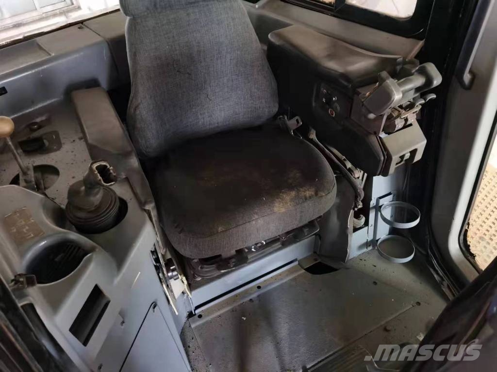CAT D 8 R Buldožerji goseničarji