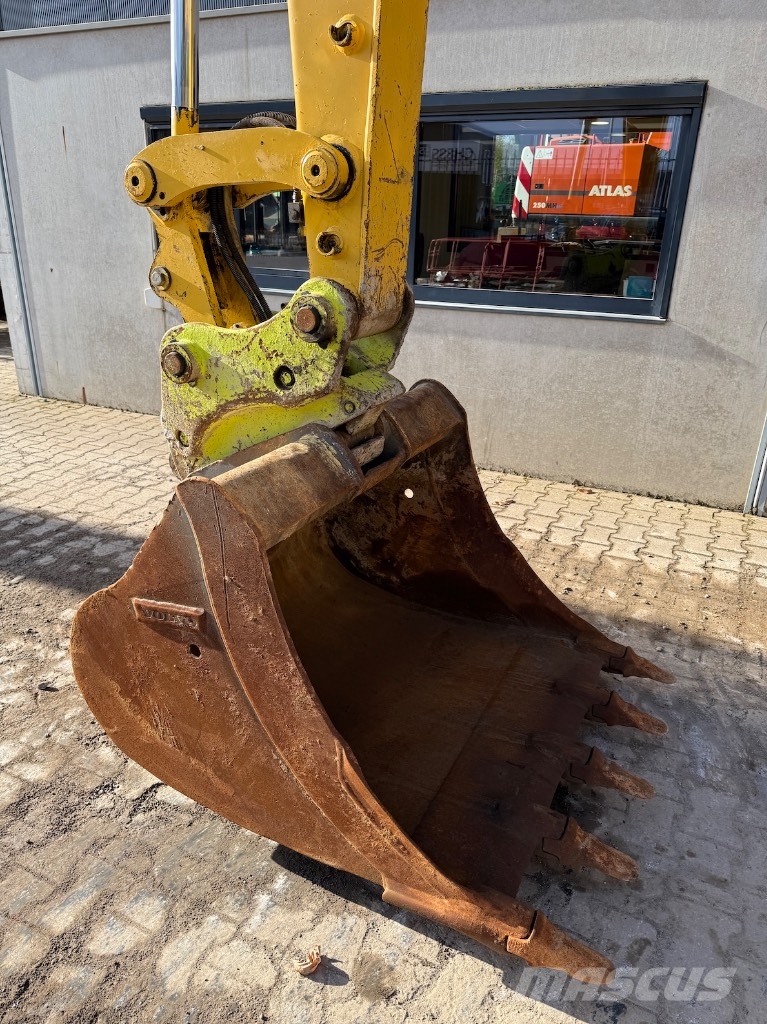 Komatsu PW 148-11 - PW148 - PW 140 - PW 160 Wielgraafmachines