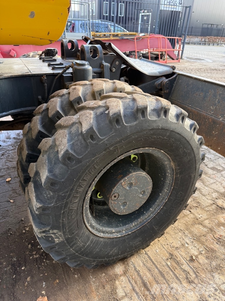 Komatsu PW 148-11 - PW148 - PW 140 - PW 160 Wielgraafmachines