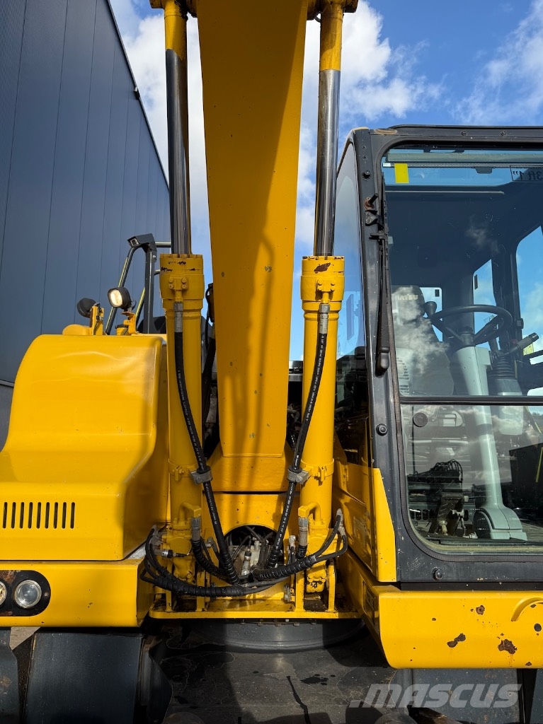 Komatsu PW 148-11 - PW148 - PW 140 - PW 160 Wielgraafmachines
