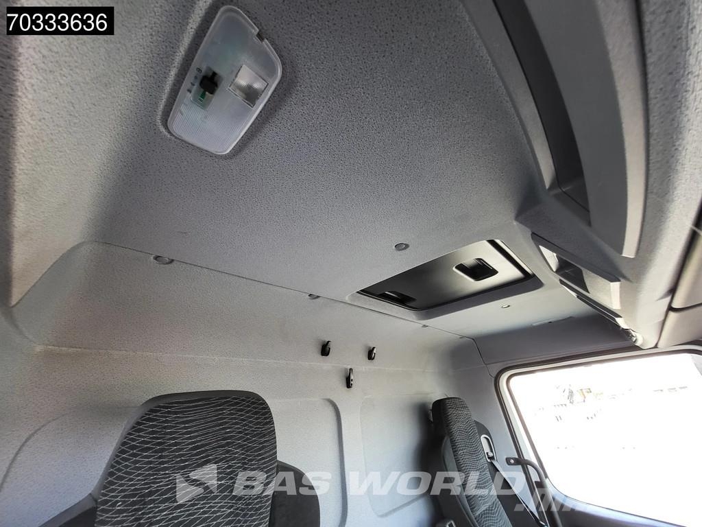Mercedes-Benz Atego 1223 4X2 12t Automatic AC Euro 6 شاحنات ذات هيكل صندوقي