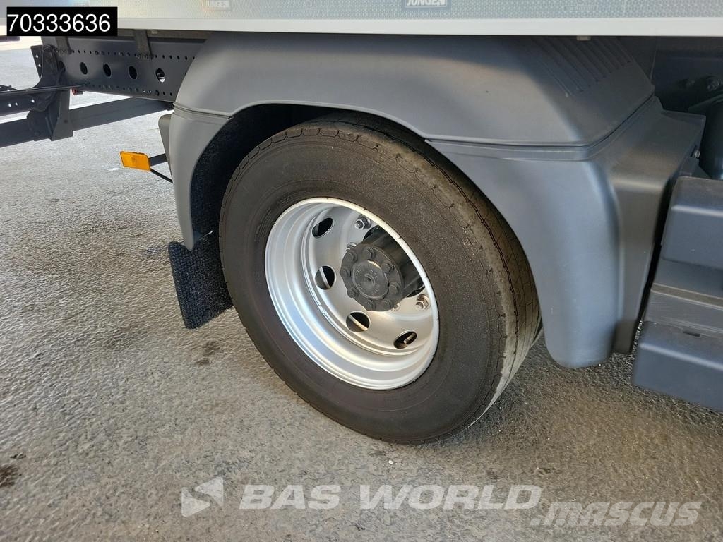 Mercedes-Benz Atego 1223 4X2 12t Automatic AC Euro 6 شاحنات ذات هيكل صندوقي
