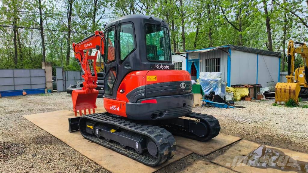 Kubota U 55-4 小型挖土機/掘鑿機<7t(小型挖掘機)