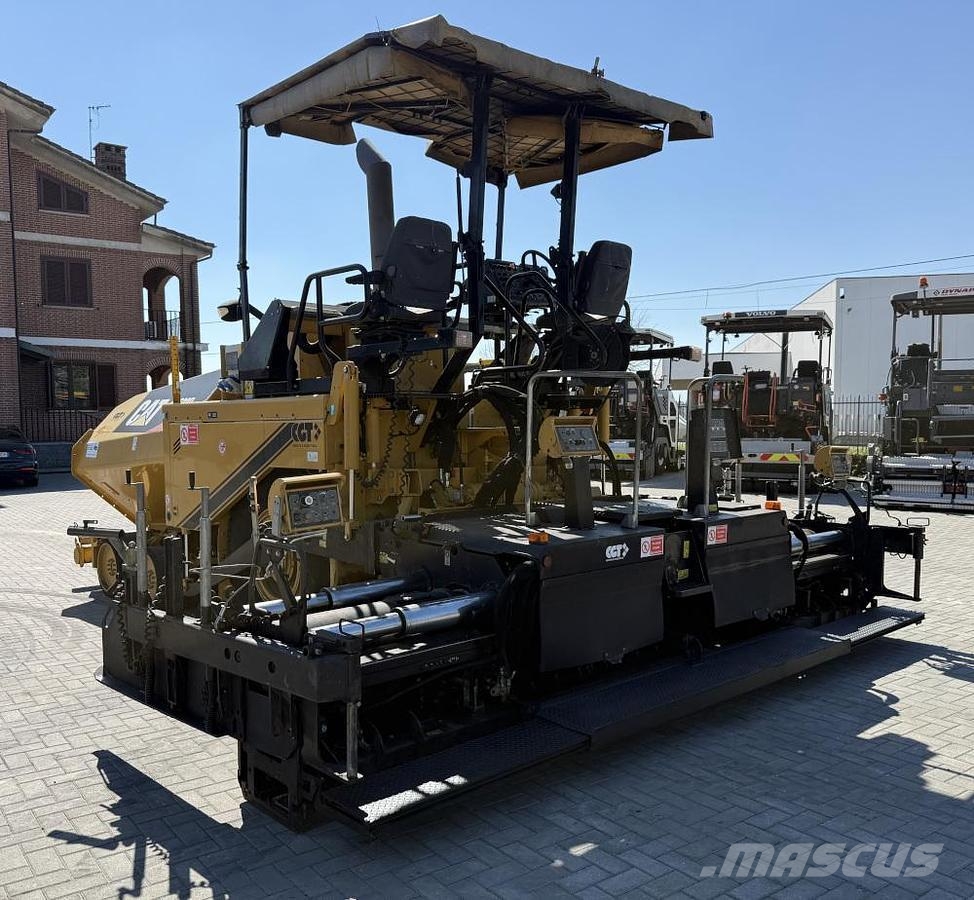 CAT AP 600D Асфальтовкладачі