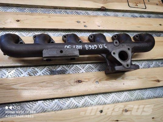 John Deere 6068 HRT 90 (R534259) exhaust manifold Motorok