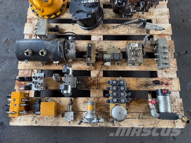 JCB JS 220 SWING MOTOR MFC160 Hidraulikos įrenginiai