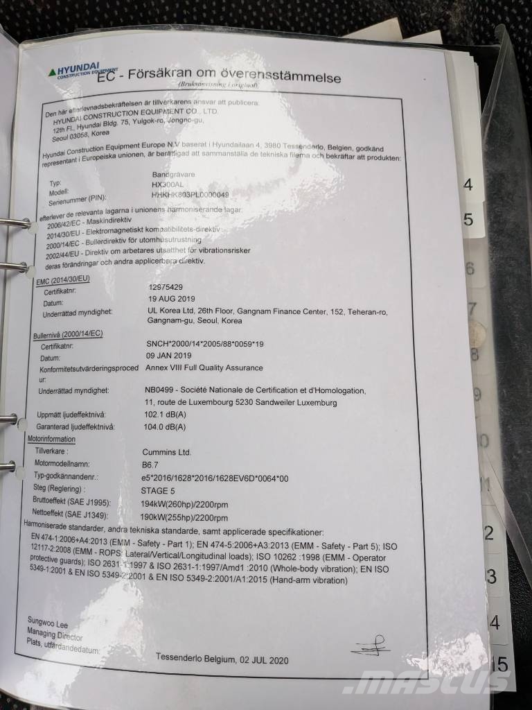 Hyundai HX300AL Bandgrävare i bra skick Raupenbagger