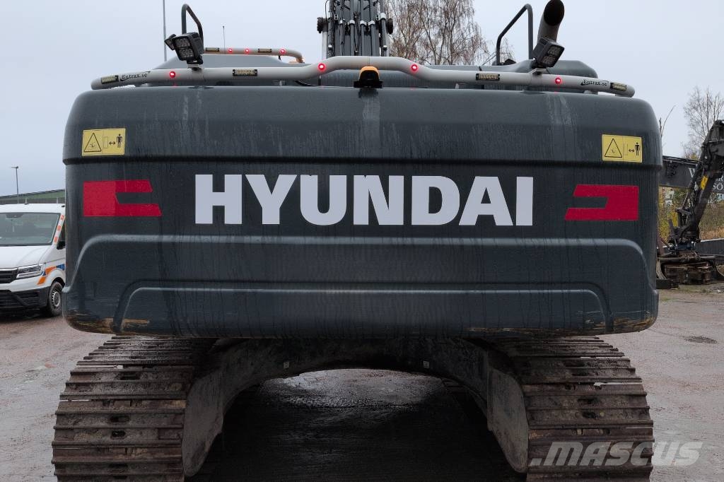Hyundai HX300AL Bandgrävare i bra skick Raupenbagger