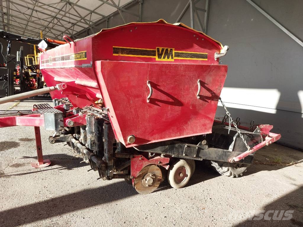 VM 300 SK Perforadoras combinadas
