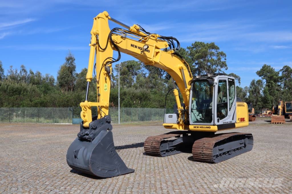 New Holland Kobelco E 135 B Telakaivukoneet