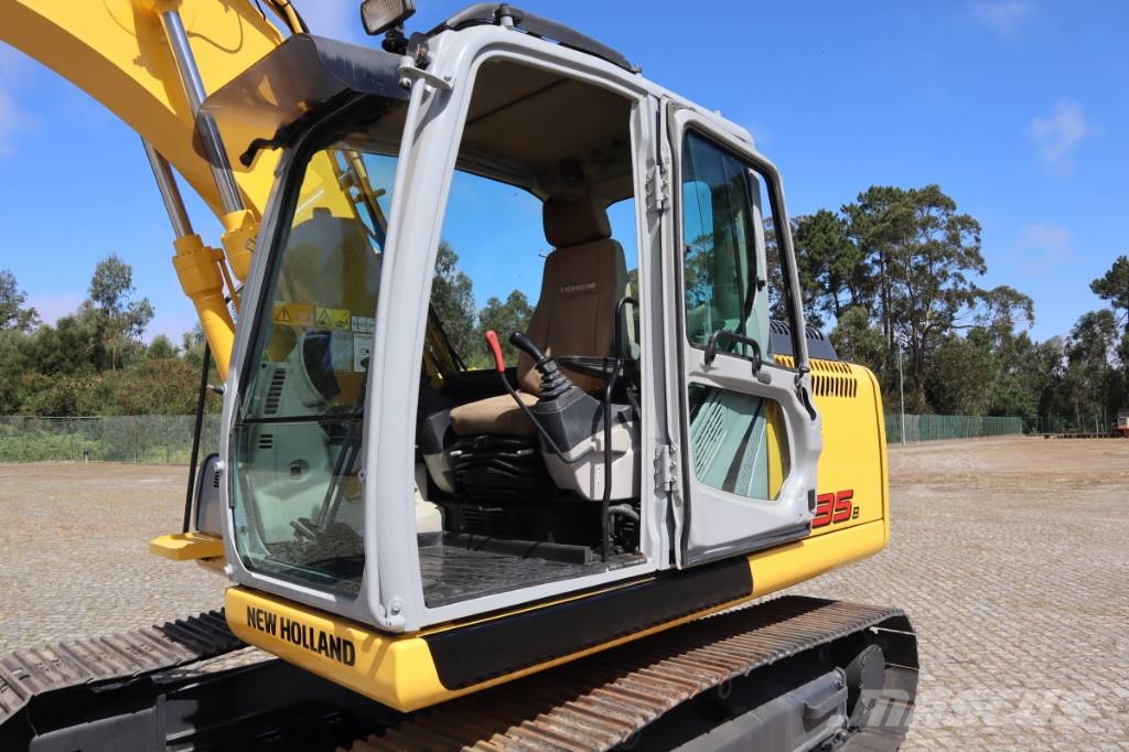 New Holland Kobelco E 135 B Telakaivukoneet