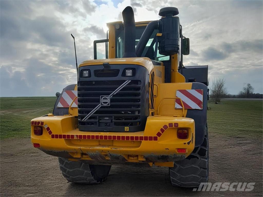 Volvo L120F Wheel loaders