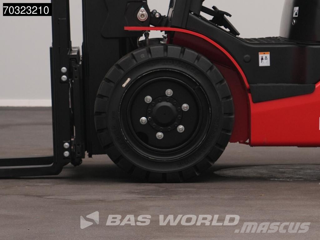 Hangcha CPCD30 FACTORY WARRANTY – KUBOTA ENGINE - CE Дизельні навантажувачі