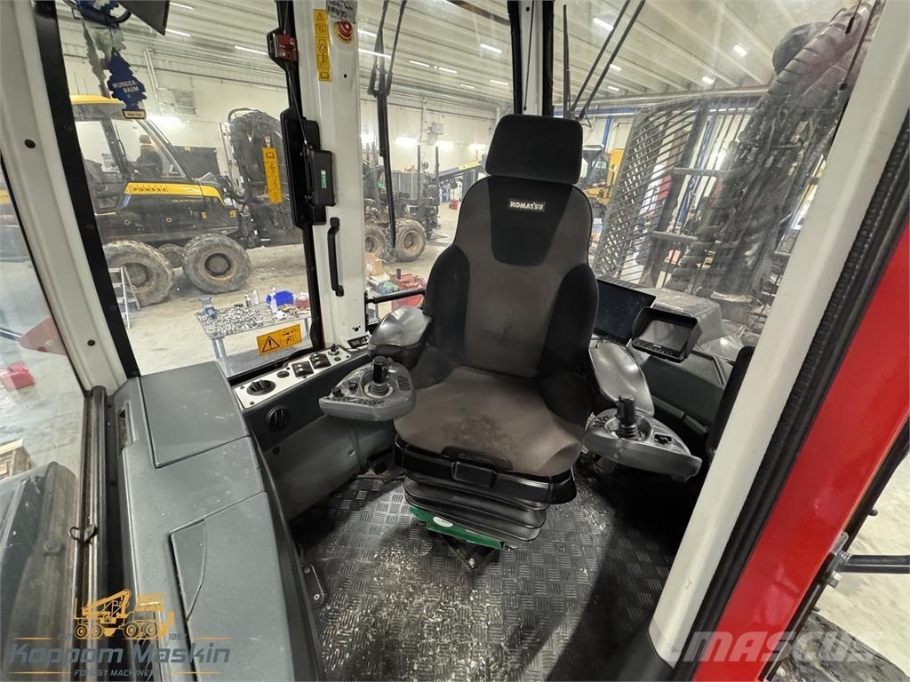 Komatsu 895 Transportadoras