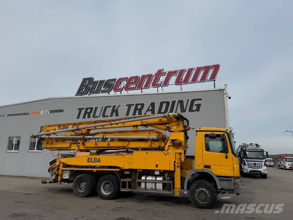 Mercedes-Benz Actros 3332 Schwing 36-4 m 混凝土泵浦