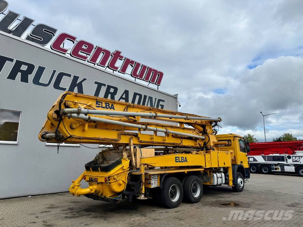 Mercedes-Benz Actros 3332 Schwing 36-4 m مضخات خرسانة