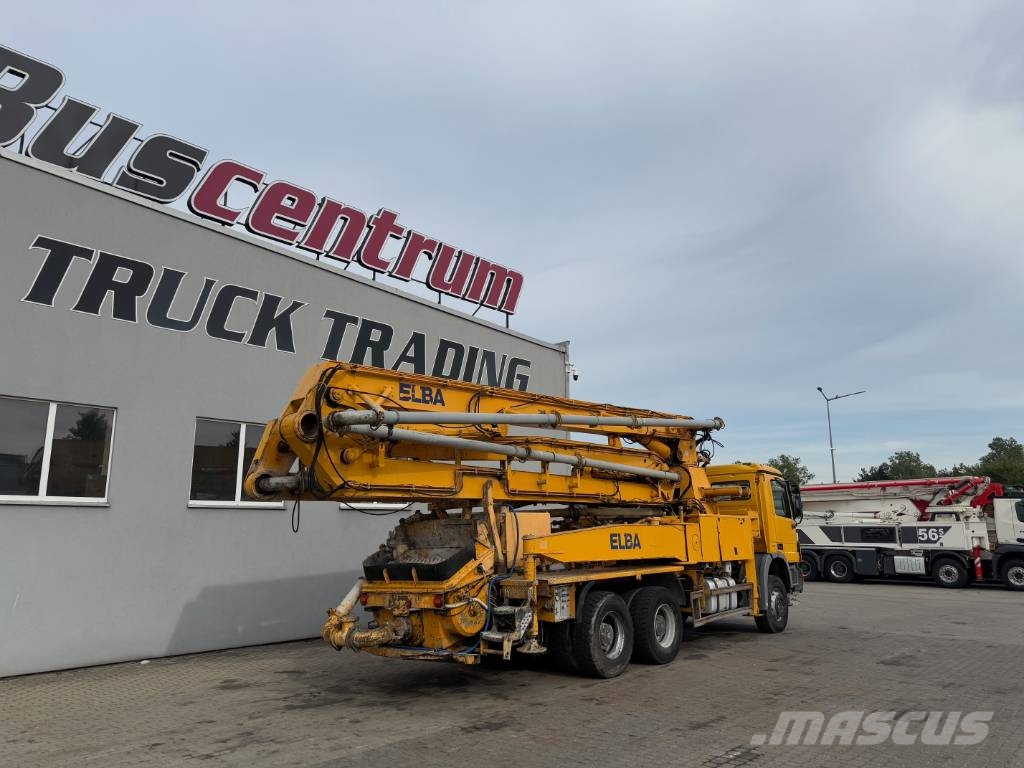 Mercedes-Benz Actros 3332 Schwing 36-4 m 混凝土泵浦