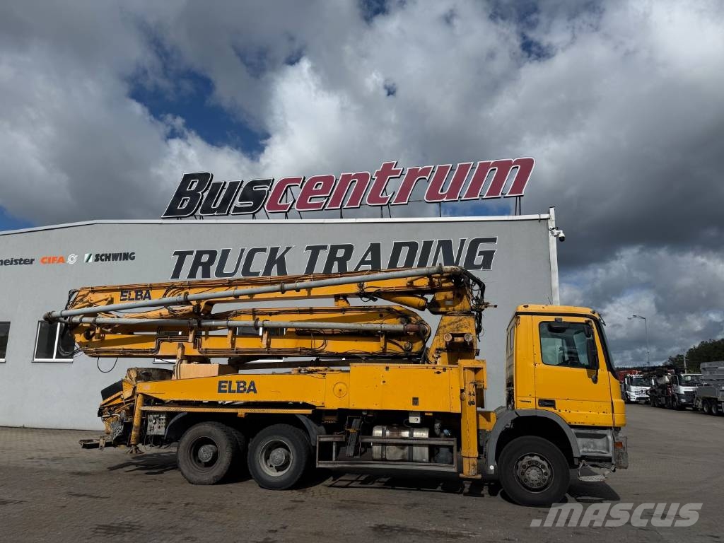 Mercedes-Benz Actros 3332 Schwing 36-4 m Pompa pentru beton