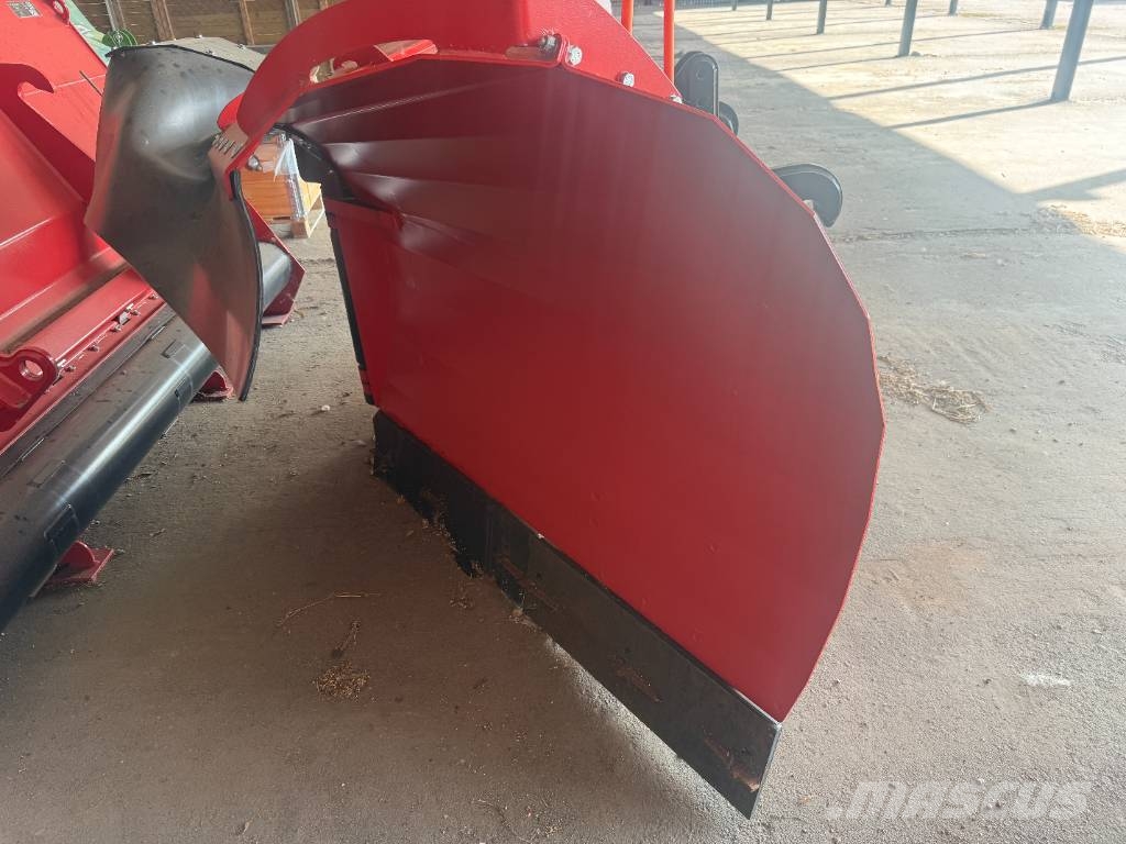 Tokvam VT320 vikplog lagerkampanj حراثات ونصول الجليد