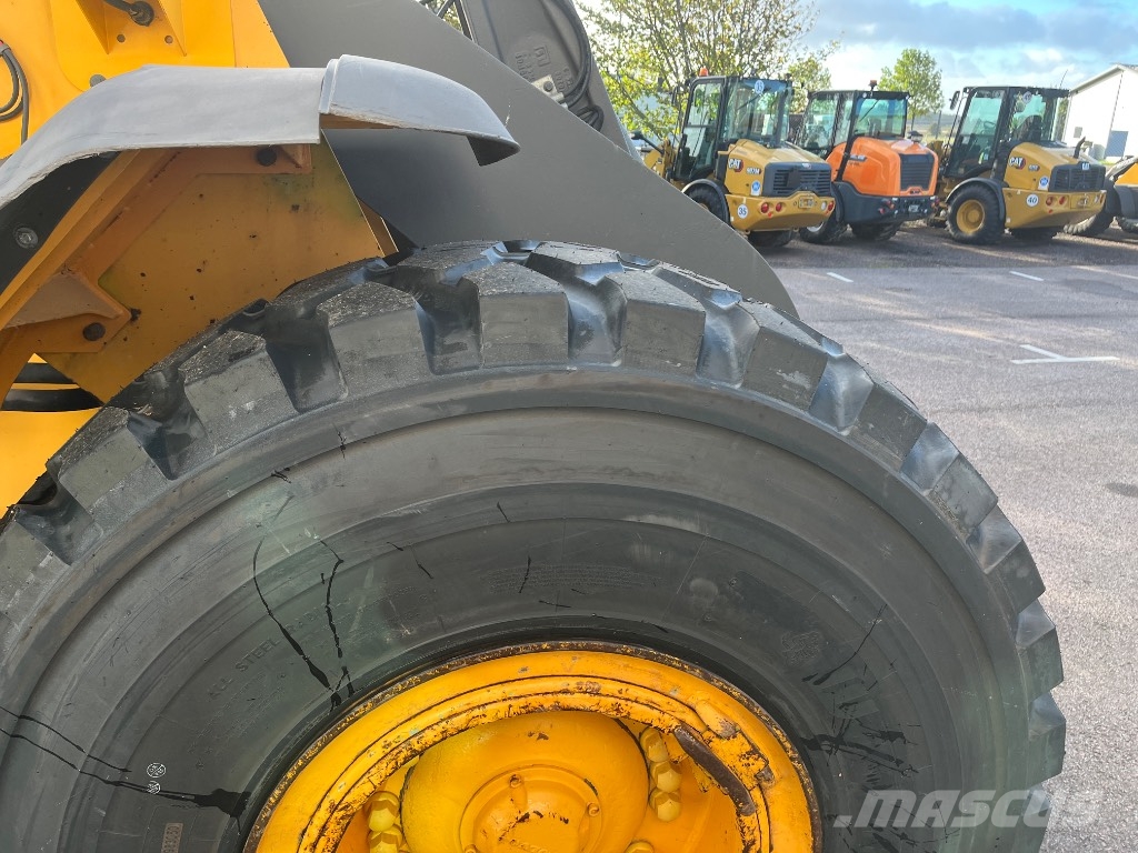 Volvo L 110 F-08 Nya Däck Rataslaadurid