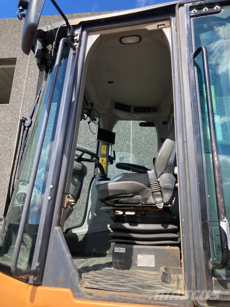 CASE 621G Φορτωτές με λάστιχα (Τροχοφόροι)