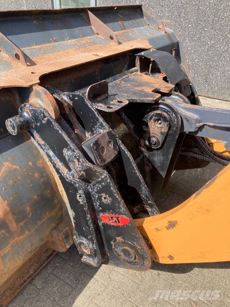 CASE 621G Φορτωτές με λάστιχα (Τροχοφόροι)