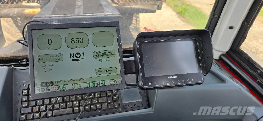 Komatsu 895 Transportoare