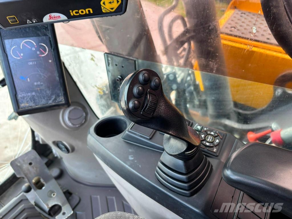 Volvo EC 220 EL 3D / CENTRAL LUBRICATION / AC / AUXILIAR Rupsgraafmachines