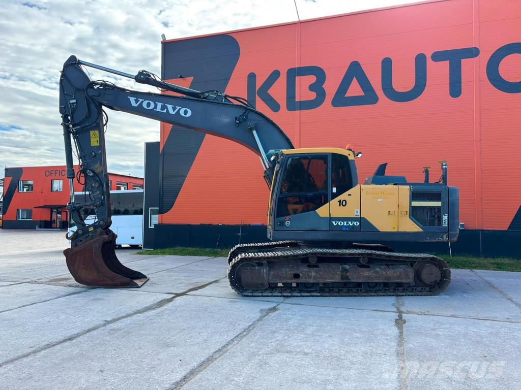 Volvo EC 220 EL 3D / CENTRAL LUBRICATION / AC / AUXILIAR Rupsgraafmachines