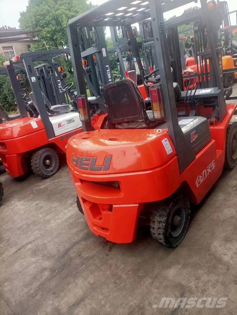 Heli CPC 25 Dieselmotviktstruckar
