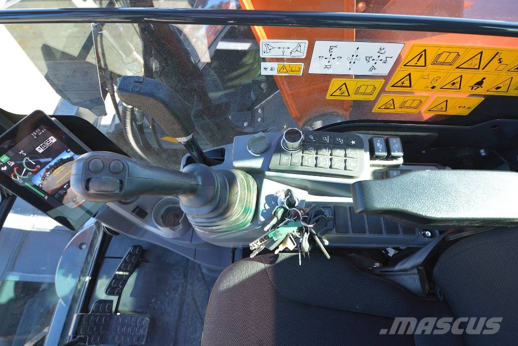 Hitachi ZX 95 US-7 Midi bageri 7t – 12t