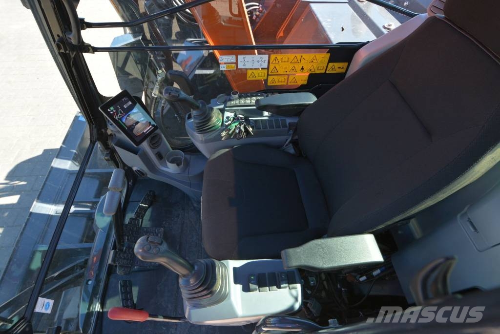 Hitachi ZX 95 US-7 Midi bageri 7t – 12t
