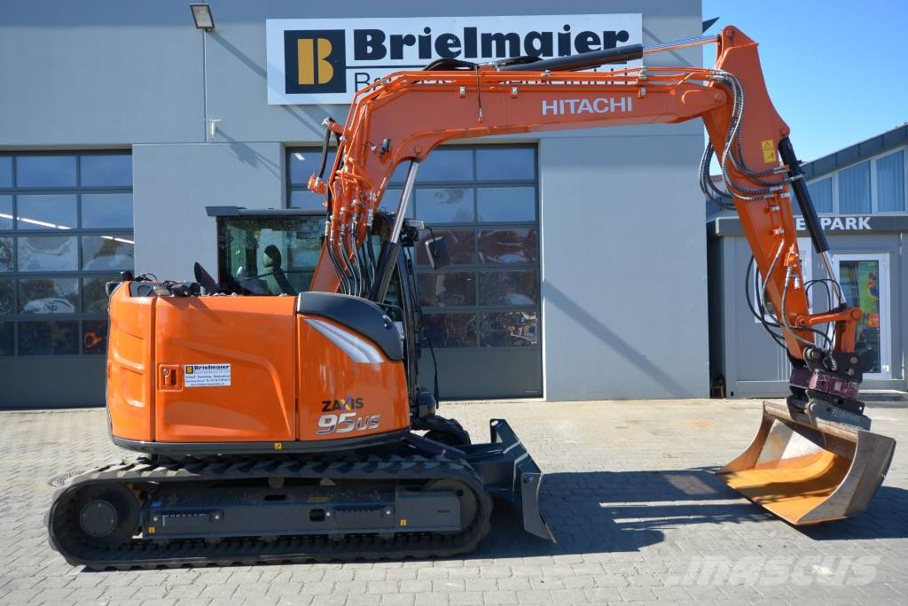 Hitachi ZX 95 US-7 Midi bageri 7t – 12t
