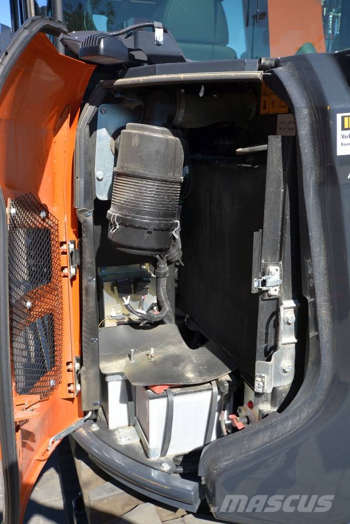 Hitachi ZX 95 US-7 Midi bageri 7t – 12t