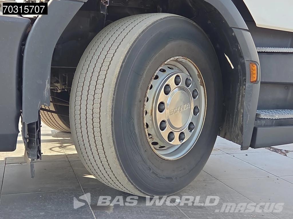 Scania P500 6X2 Eje Direccional+Elevable Suspensión Neumá Camiones desmontables