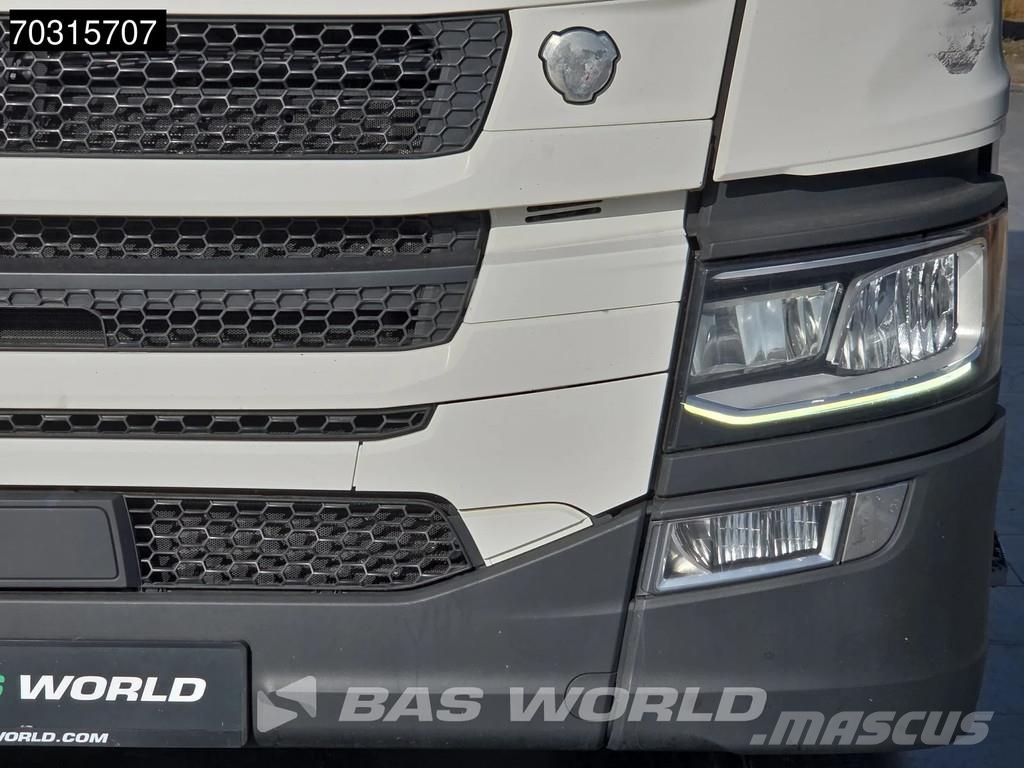 Scania P500 6X2 Eje Direccional+Elevable Suspensión Neumá Camiones desmontables